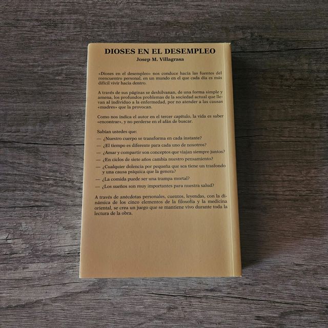 DIOSES EN EL DESEMPLEO