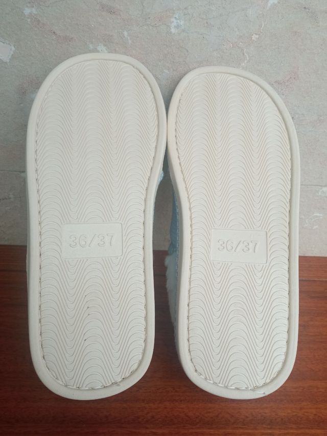 Zapatillas de casa azules