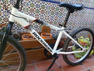 Bicicleta Rockrider 20" niño.Regalo bomba de aire.