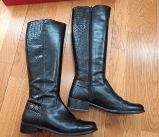 Botas altas Wonders piel negra