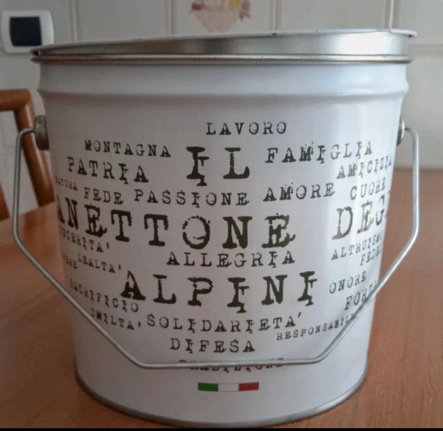 Latta Panettone Alpini