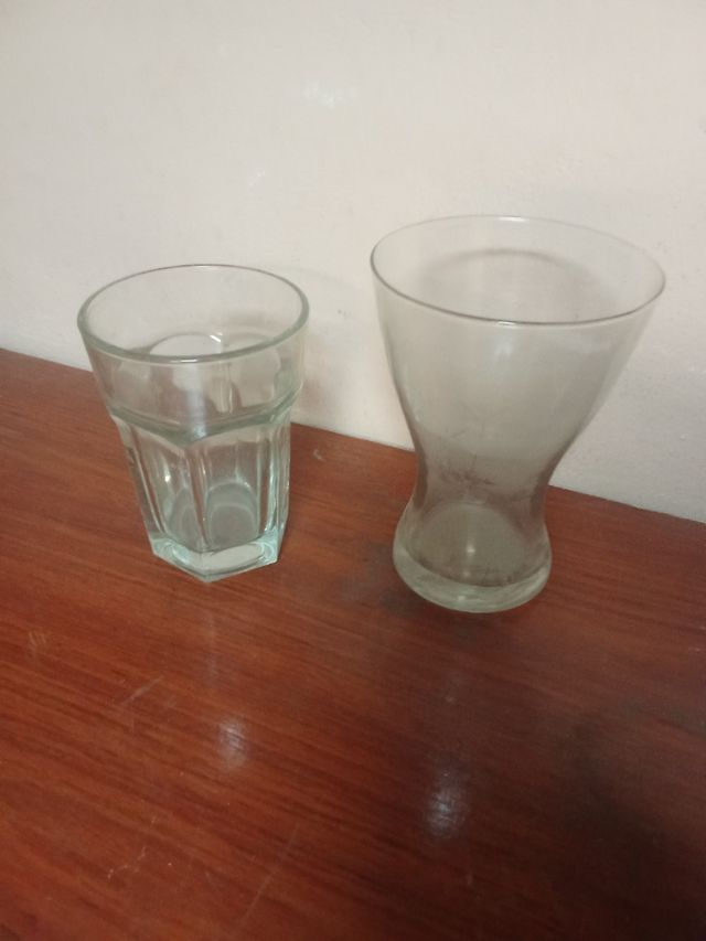 2 jarrones cristal transparentes