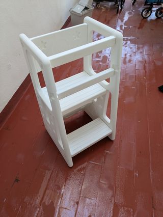 Torre didattica in plastica per bambini Montessori 3