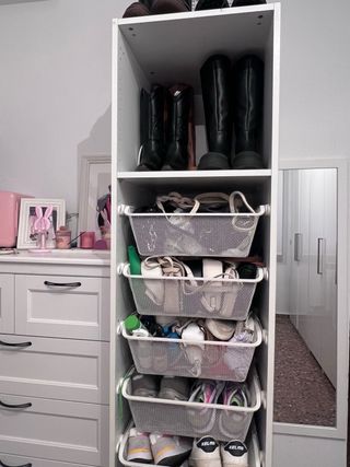 Zapatero blanco - Mueble Pax
1 balda, 7 cestas.
