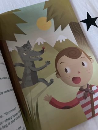Pedro y el lobo en español en inglés