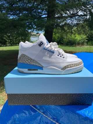 Jordan 3 Retro UNC - Scarpe Usate