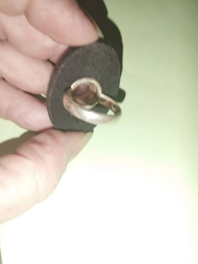 Anillo vintage plata y lava volcánica 