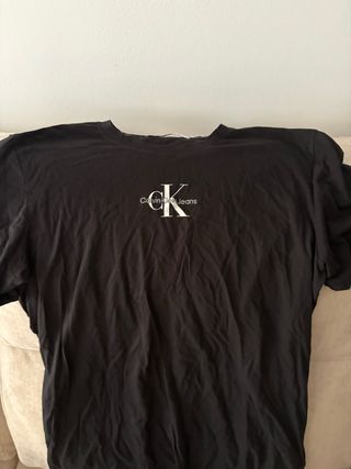 Camiseta Calvin Klein Negra