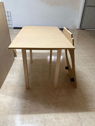 Mesa camilla beige de madera