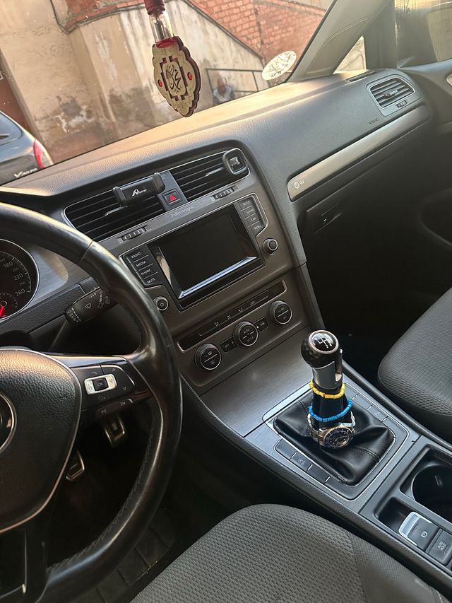 Volkswagen Golf rline 2014