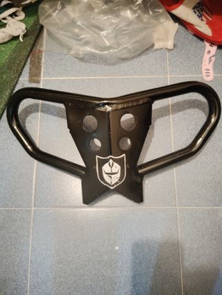 Defensa delantera quad - negra
