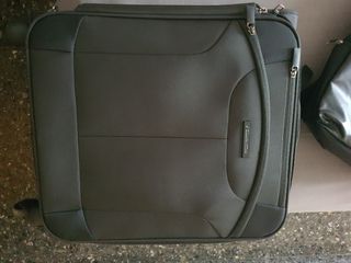 Equipaje: 2 maletas + mochila