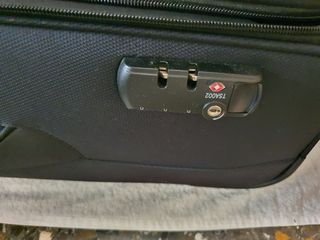 Equipaje: 2 maletas + mochila