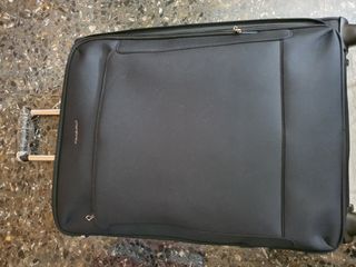 Equipaje: 2 maletas + mochila