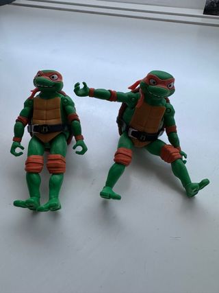 2 personaggi di tartarughe ninja