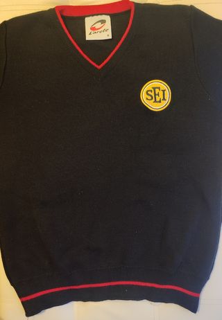 Jersey escolar SEI talla 8