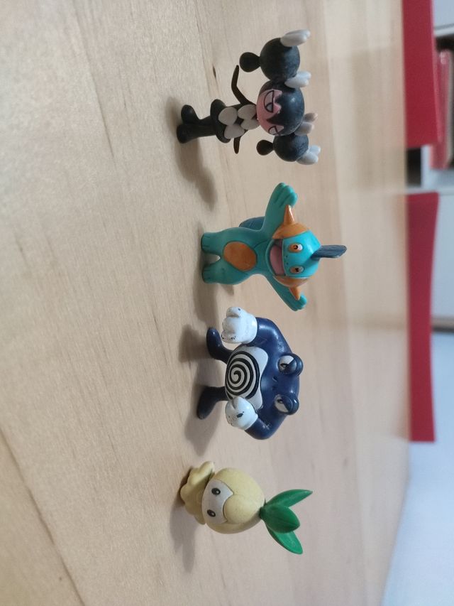 4 Figuras Pokémon