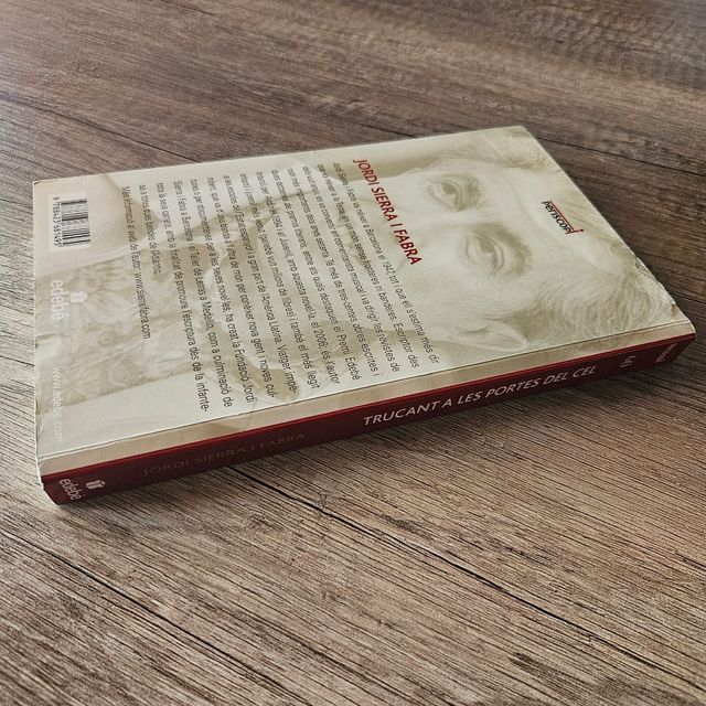 TRUCANT A LES PORTES DEL CEL
