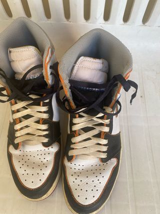 Nike Air Jordan 1 - 42,5 EU