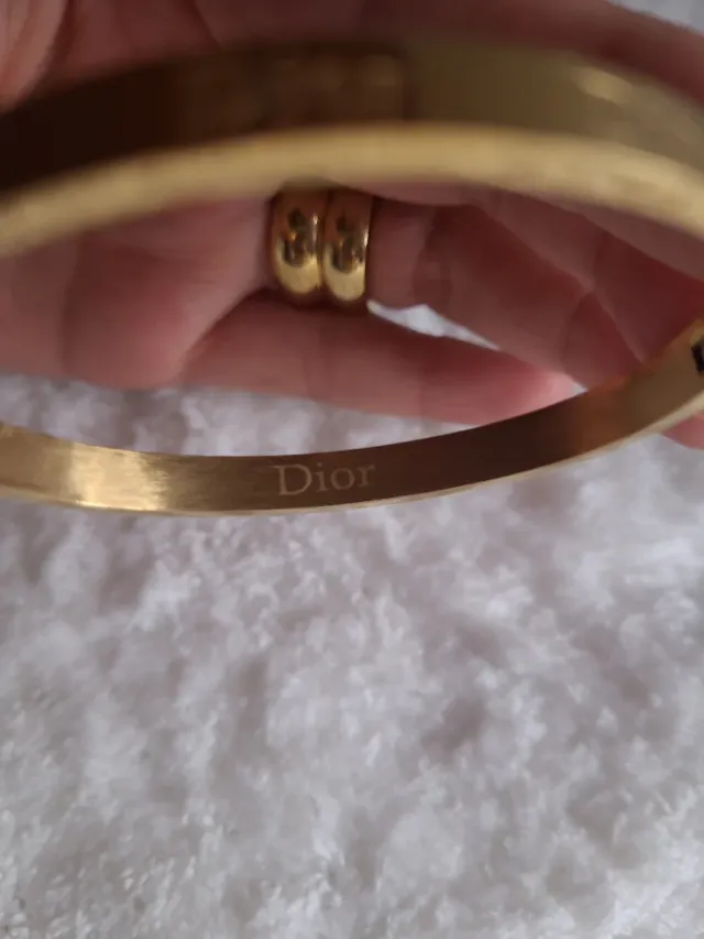 Pulsera Chanel dorada