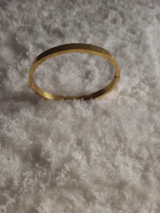 Pulsera Chanel dorada