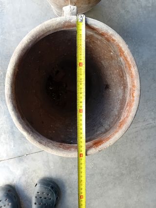 2 Orzas de barro antiguas