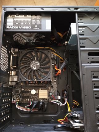 Torre PC HiOtec i7-7700 16GB DDR4 SSD 480GB