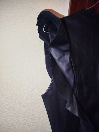 Vestido Zara cuero negro XS
