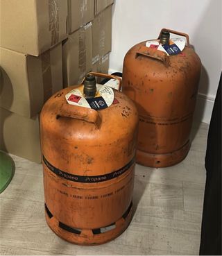 2 Botellas usadas