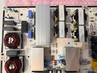 Fuente alimentación LG OLED CX77 usada