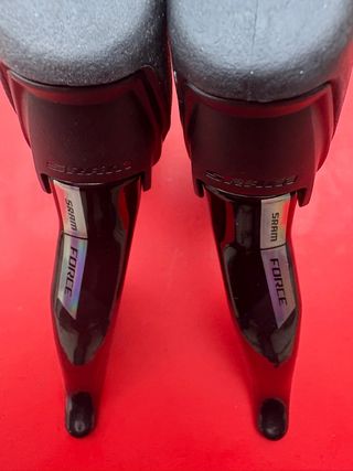 Leve Sram Force AXS 12v