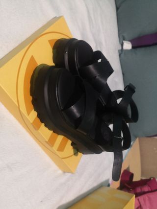 Sandalias plataforma negras