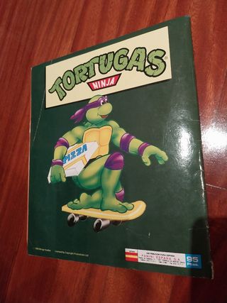 Álbum antiguo de cromos Tortugas Ninja