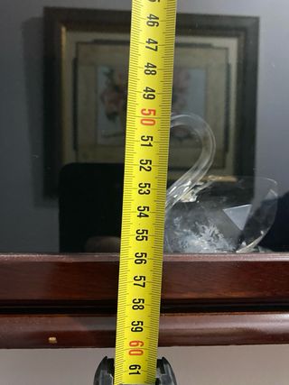 Vitrina madera oscura con cristal
