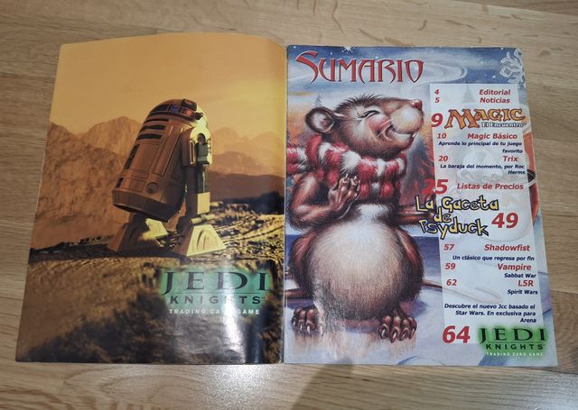 Revista n°1 "Arena" de cartas coleccionables.