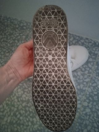 Zapatillas Victoria blancas plataforma