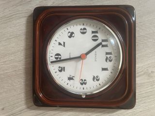 Reloj Kienzle marrón vintage