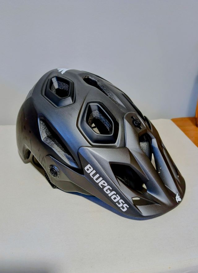 Casco bici Bluegrass MTB