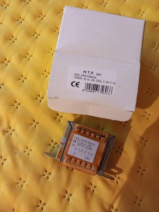 Trasformatore 220V - 494335606