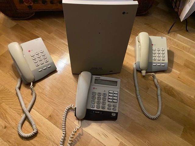 LG GDK-16 + 3 Teléfonos