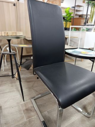 Silla Comedor Negra - Metal y Piel Sintética