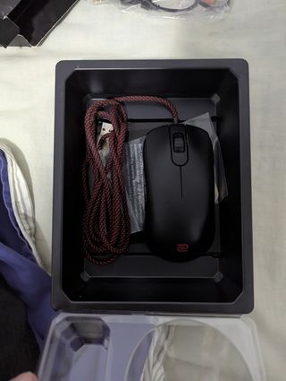 2 Ratones: Zowie y Attack Shark