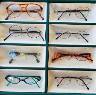 Lote de 24 gafas para graduar sin estrenar 