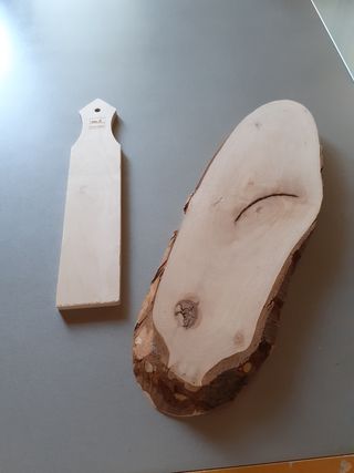 2 Taglieri Legno Bianco