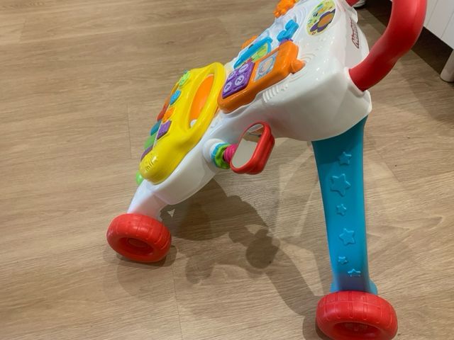 Andador musical bebé