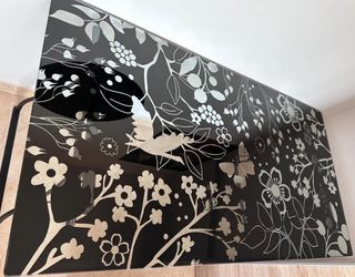 Mesa cristal IKEA - negra, moderna