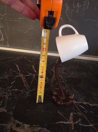 Scultura Tazza sospesa 