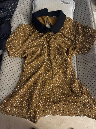 camiseta Kiabi cuello bebé 