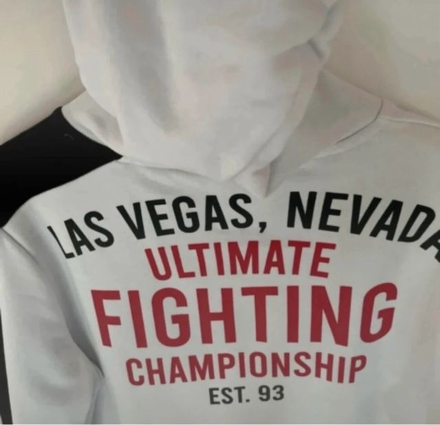 Felpa UFC bianca e nera