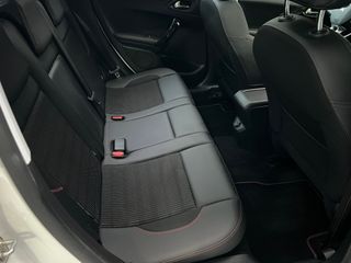 189€/Mes Peugeot 2008 1.6HDI 120CV GT Line 75000KM